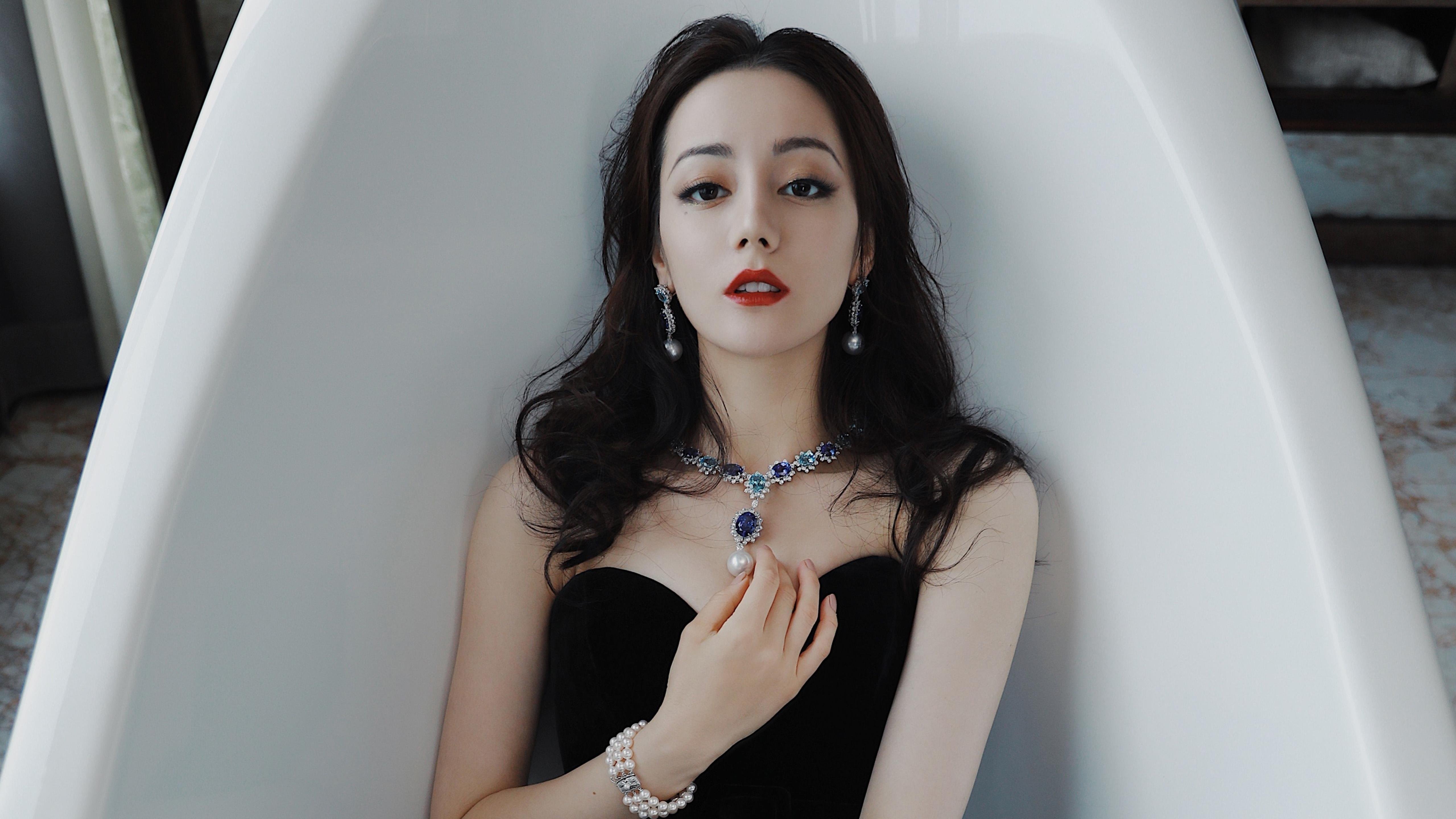 戈贝尔将纪录刻在耻辱柱上，当个人荣耀遭遇团队溃败