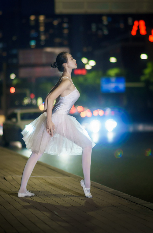 天堑，2026世界杯生死战，富安健洋铸就的叹息之墙