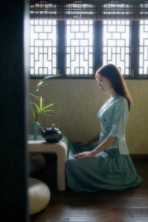 欧联杯生死战，贝蒂斯主场轻取丹麦劲旅，挺进下一轮