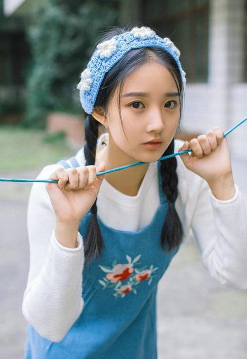 老船长掌舵，保罗在暗流汹涌的全球排位战中率黄蜂速胜尼克斯